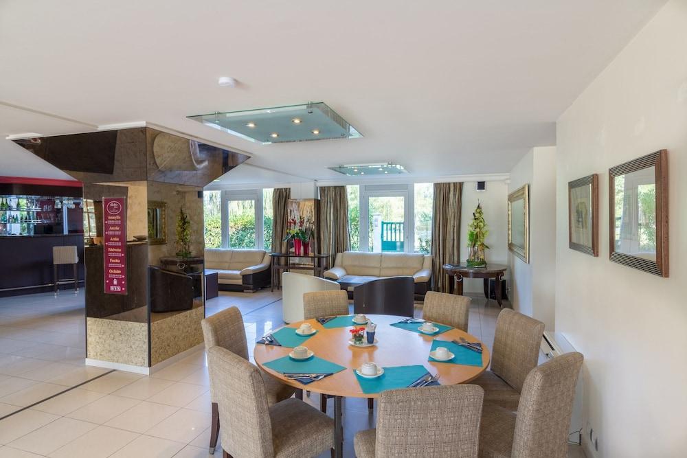 Adonis Excellior Grand Geneve Aparthotel Veigy-Foncenex Bagian luar foto
