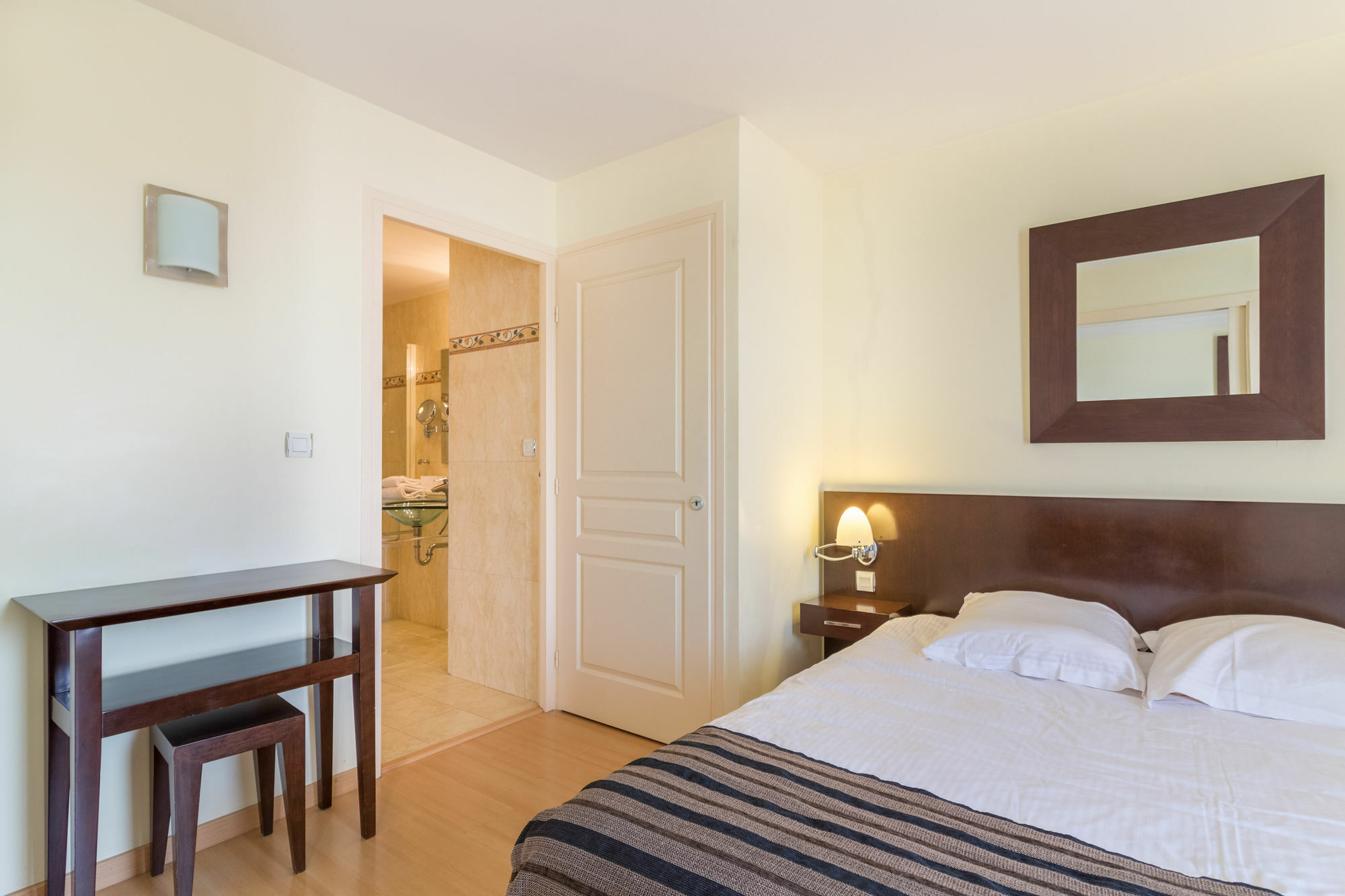 Adonis Excellior Grand Geneve Aparthotel Veigy-Foncenex Bagian luar foto